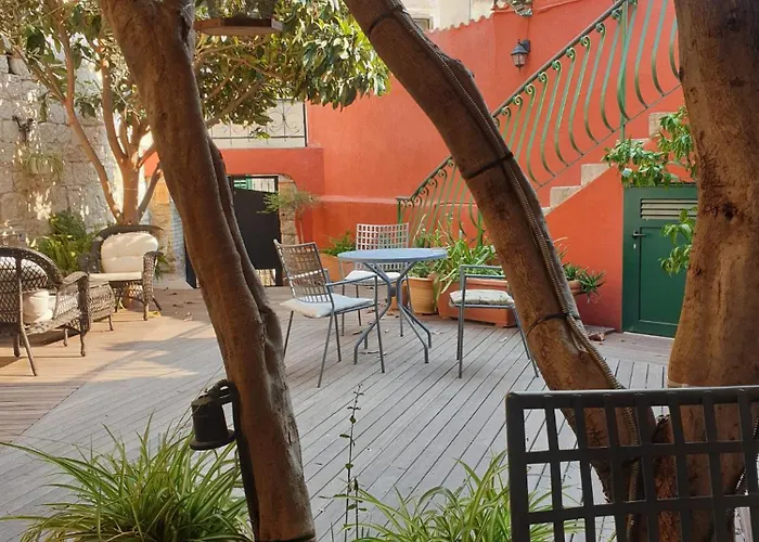 Split Old Town Oasis